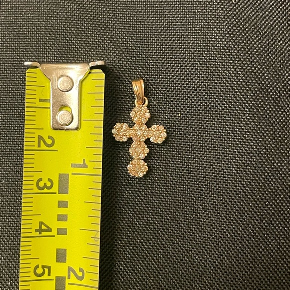 10K Gold Diamond Cross - Picture 3 of 6